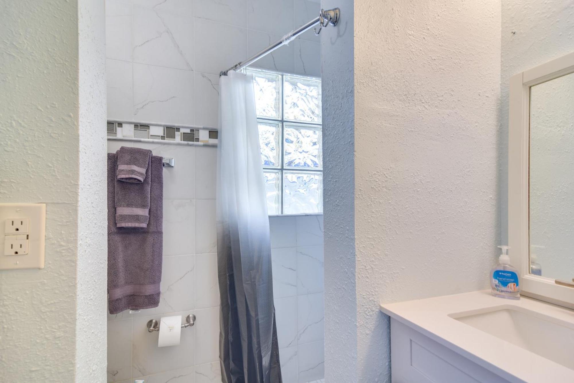 Florida Unit Steps From Indian Rocks Beach Access! Clearwater Beach Eksteriør billede