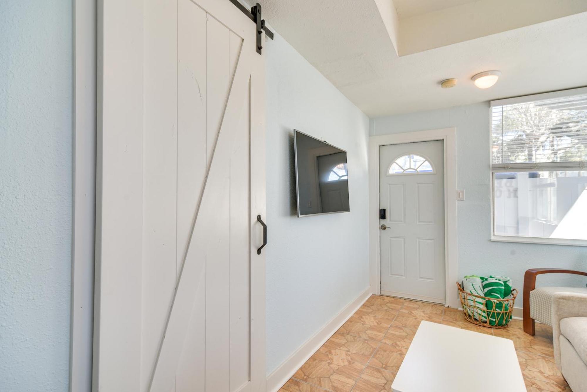 Florida Unit Steps From Indian Rocks Beach Access! Clearwater Beach Eksteriør billede