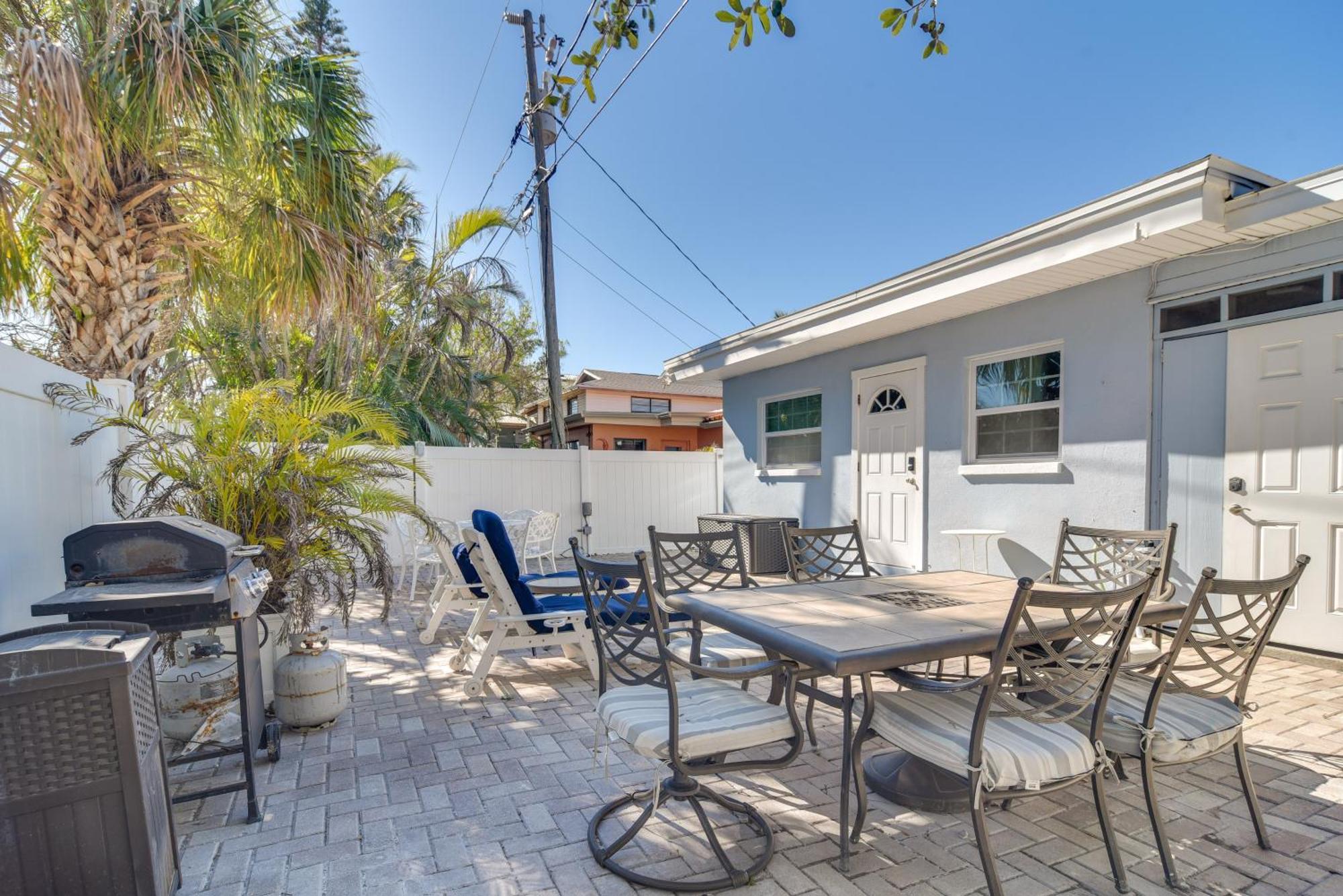 Florida Unit Steps From Indian Rocks Beach Access! Clearwater Beach Eksteriør billede